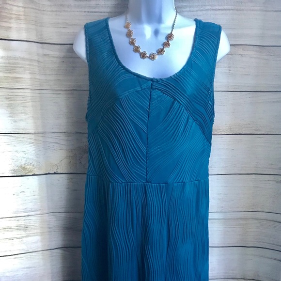 Sleeveless Teal Color. Comfortable. Large. Solid. - Picture 2 of 4